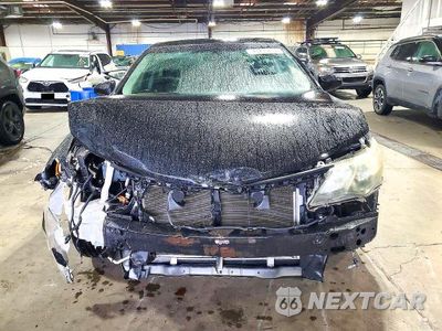Piąte zdjęcie samochodu w środku: 2014 TOYOTA CAMRY SE VIN:4T1BF1FK2EU839147 - miniatura
