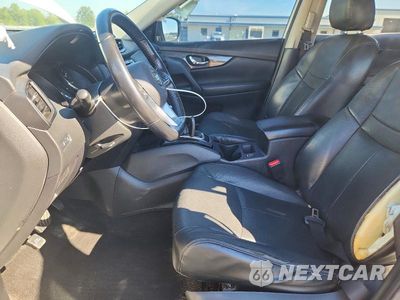 Zdjęcie 7 z 13 samochodu: 2017 NISSAN ROGUE SV VIN:JN8AT2MT0HW147136 - miniatura