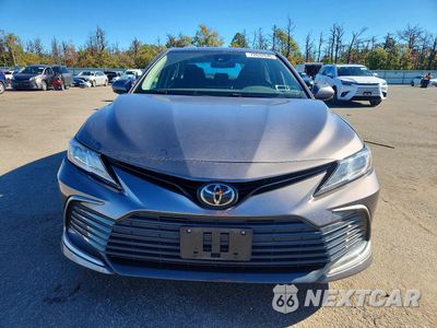 Piąte zdjęcie samochodu w środku: 2023 TOYOTA CAMRY LE VIN:4T1C11BK4PU093148 - miniatura