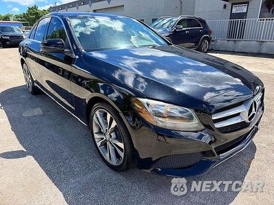 Czwarte zdjęcie samochodu z boku: 2016 MERCEDES-BENZ C 300 VIN:WDDWF4JB9GR126515 - miniatura