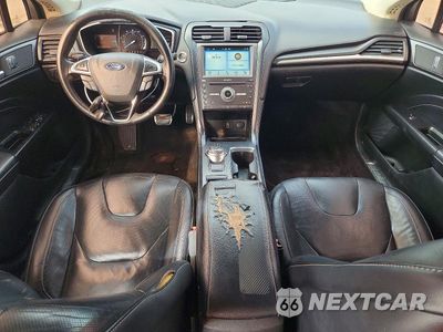 Zdjęcie 8 z 12 samochodu: 2017 FORD FUSION TITANIUM VIN:3FA6P0K91HR130727 - miniatura