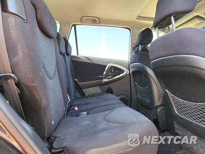 Zdjęcie 11 z 13 samochodu: 2006 TOYOTA RAV4 SPORT VIN:JTMZD32V065020802 - miniatura