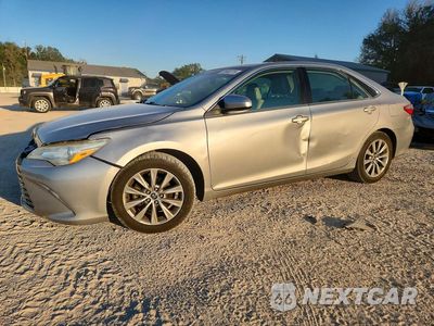 2015 TOYOTA CAMRY XLE 4T1BF1FK0FU054756 - główne zdjęcie licytacji z USA - miniatura