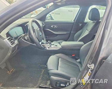 Zdjęcie 7 z 12 samochodu: 2021 BMW 330XI VIN:3MW5R7J07M8C17654 - miniatura