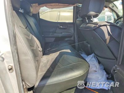 Zdjęcie 10 z 12 samochodu: 2022 TOYOTA TACOMA TRD SPORT VIN:3TMDZ5BN0NM127137 - miniatura