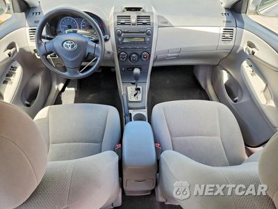 Zdjęcie 8 z 12 samochodu: 2012 TOYOTA COROLLA L VIN:2T1BU4EE7CC837296 - miniatura