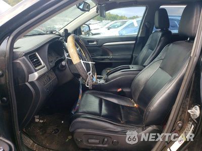 Zdjęcie 7 z 12 samochodu: 2014 TOYOTA HIGHLANDER XLE VIN:5TDJKRFH4ES036570 - miniatura