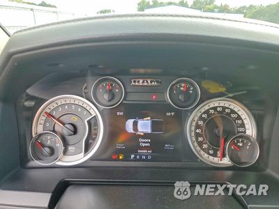Zdjęcie 9 z 12 samochodu: 2014 RAM 1500 LARAMIE VIN:1C6RR7NT6ES479892 - miniatura
