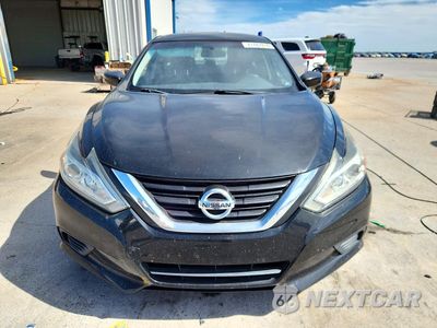 Piąte zdjęcie samochodu w środku: 2018 NISSAN ALTIMA 2.5 S VIN:1N4AL3AP6JC206258 - miniatura