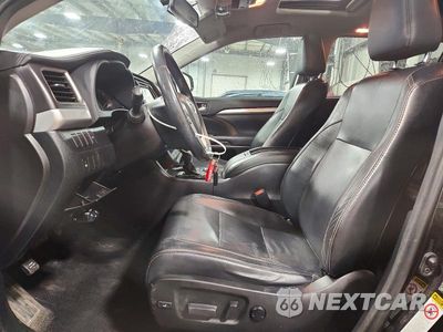 Zdjęcie 7 z 13 samochodu: 2015 TOYOTA HIGHLANDER XLE VIN:5TDJKRFH6FS198752 - miniatura