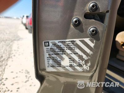 Zdjęcie 12 z 12 samochodu: 2003 CHEVROLET SILVERADO K2500 HEAVY DUTY VIN:1GCHK23U63F214516 - miniatura