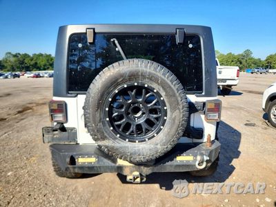 Zdjęcie 6 z 12 samochodu: 2017 JEEP WRANGLER UNLIMITED SPORT VIN:1C4BJWDG2HL725822 - miniatura