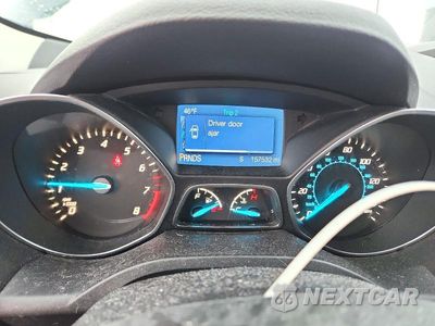 Zdjęcie 9 z 12 samochodu: 2015 FORD ESCAPE SE VIN:1FMCU9G93FUA63861 - miniatura