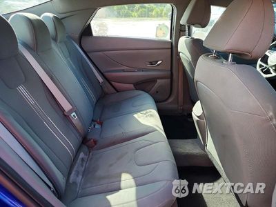 Zdjęcie 10 z 12 samochodu: 2021 HYUNDAI ELANTRA SEL VIN:KMHLM4AG9MU134424 - miniatura