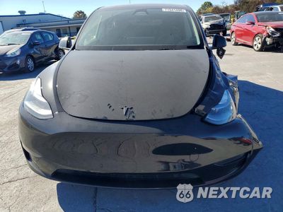 Piąte zdjęcie samochodu w środku: 2024 TESLA MODEL Y VIN:7SAYGDED3RF155998 - miniatura