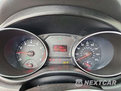 Zdjęcie 9 z 12 samochodu: 2015 KIA SEDONA LX VIN:KNDMB5C10F6031400 - miniatura