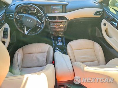 Zdjęcie 8 z 14 samochodu: 2017 INFINITI QX30 PREMIUM VIN:SJKCH5CR7HA027860 - miniatura