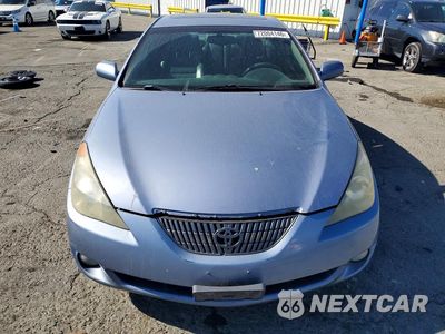Piąte zdjęcie samochodu w środku: 2004 TOYOTA CAMRY SOLARA SLE V6 VIN:4T1CA30P04U020915 - miniatura