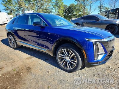 Czwarte zdjęcie samochodu z boku: 2024 CADILLAC LYRIQ LUXURY VIN:1GYKPPRL0RZ139476 - miniatura