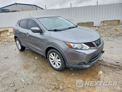Czwarte zdjęcie samochodu z boku: 2018 NISSAN ROGUE SPORT S VIN:JN1BJ1CR2JW268605 - miniatura