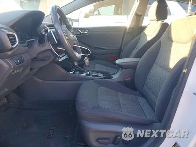 Zdjęcie 7 z 12 samochodu: 2018 HYUNDAI IONIQ SEL VIN:KMHC75LC1JU097906 - miniatura