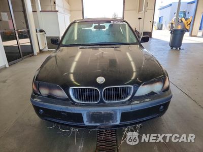 Piąte zdjęcie samochodu w środku: 2003 BMW 325 I VIN:WBAET37433NH04241 - miniatura