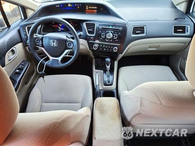 Zdjęcie 8 z 12 samochodu: 2013 HONDA CIVIC LX VIN:2HGFB2F52DH574816 - miniatura
