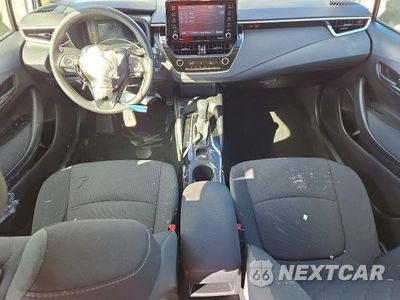 Zdjęcie 8 z 13 samochodu: 2022 TOYOTA COROLLA LE VIN:JTDEAMDE3N3008454 - miniatura
