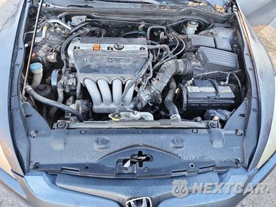 Zdjęcie 11 z 12 samochodu: 2005 HONDA ACCORD EX VIN:1HGCM72755A008277 - miniatura