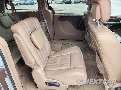 Zdjęcie 10 z 12 samochodu: 2015 CHRYSLER TOWN & COUNTRY TOURING VIN:2C4RC1BG2FR743742 - miniatura