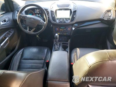 Zdjęcie 8 z 13 samochodu: 2019 FORD ESCAPE TITANIUM VIN:1FMCU0J98KUB62867 - miniatura