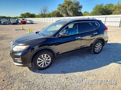 2017 NISSAN ROGUE SV KNMAT2MV4HP576092 - główne zdjęcie licytacji z USA - miniatura