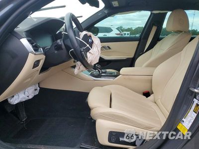 Zdjęcie 7 z 12 samochodu: 2021 BMW 330I VIN:3MW5R1J07M8C13293 - miniatura