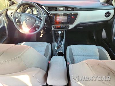 Zdjęcie 8 z 12 samochodu: 2018 TOYOTA COROLLA LE VIN:5YFBURHE5JP776455 - miniatura