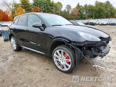 Czwarte zdjęcie samochodu z boku: 2014 PORSCHE CAYENNE GTS VIN:WP1AD2A25ELA76662 - miniatura