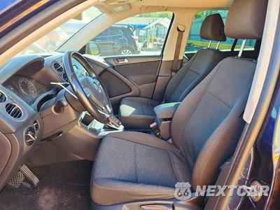 Zdjęcie 7 z 12 samochodu: 2013 VOLKSWAGEN TIGUAN S VIN:WVGAV3AX8DW610374 - miniatura
