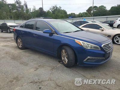 Czwarte zdjęcie samochodu z boku: 2015 HYUNDAI SONATA SE VIN:5NPE24AF0FH170073 - miniatura