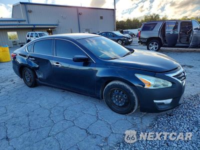 Czwarte zdjęcie samochodu z boku: 2014 NISSAN ALTIMA 2.5 S VIN:1N4AL3AP2EN358287 - miniatura