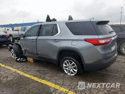 Drugie zdjęcie samochodu z przodu: 2018 CHEVROLET TRAVERSE LS VIN:1GNEVFKWXJJ193224 - miniatura