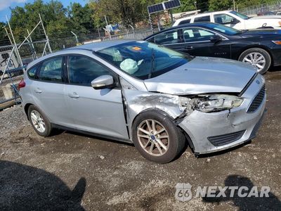 Czwarte zdjęcie samochodu z boku: 2016 FORD FOCUS SE VIN:1FADP3K28GL320291 - miniatura