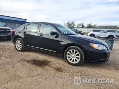 Czwarte zdjęcie samochodu z boku: 2012 CHRYSLER 200 TOURING VIN:1C3CCBBBXCN130653 - miniatura