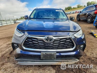 Piąte zdjęcie samochodu w środku: 2025 TOYOTA HIGHLANDER VIN:5TDEBRCH7SS665225 - miniatura