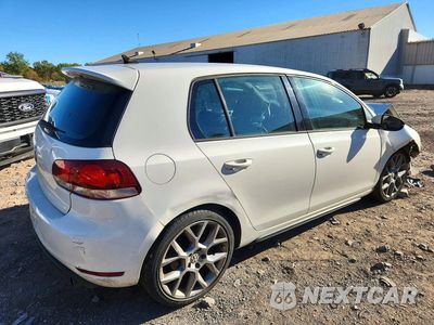 Trzecie zdjęcie samochodu z tyłu: 2014 VOLKSWAGEN GTI VIN:WVWHD7AJ6EW010608 - miniatura