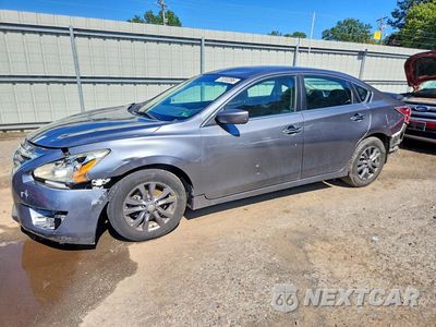2015 NISSAN ALTIMA 2.5 S 1N4AL3AP4FN342402 - główne zdjęcie licytacji z USA - miniatura