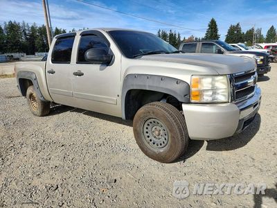 Czwarte zdjęcie samochodu z boku: 2007 CHEVROLET SILVERADO K1500 CREW CAB VIN:3GCEK13M57G508667 - miniatura