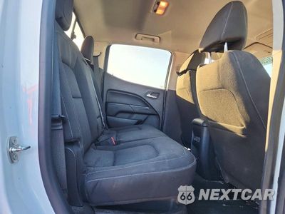 Zdjęcie 10 z 13 samochodu: 2016 GMC CANYON SLE VIN:1GTG5CE38G1224836 - miniatura