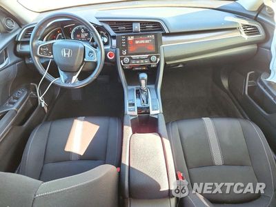 Zdjęcie 8 z 13 samochodu: 2021 HONDA CIVIC EX VIN:19XFC1F31ME013605 - miniatura