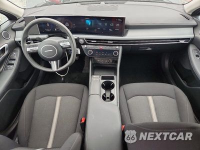 Zdjęcie 8 z 12 samochodu: 2026 HYUNDAI SONATA HYBRID BLUE VIN:KMHL24JJ6TA145995 - miniatura