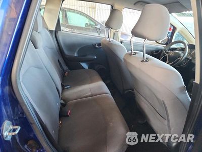 Zdjęcie 10 z 12 samochodu: 2013 HONDA FIT VIN:JHMGE8H3XDC025018 - miniatura