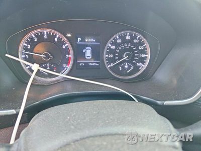 Zdjęcie 9 z 13 samochodu: 2019 HYUNDAI SANTA FE SE VIN:5NMS2CAD1KH102576 - miniatura